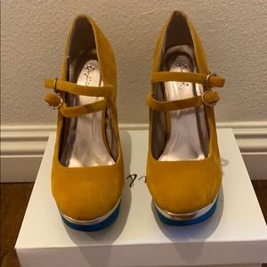 Platform shoes